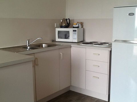 Narooma Golfers Lodge - Mackay Tourism 34