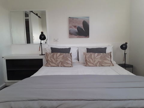 Narooma Golfers Lodge - Mackay Tourism 5