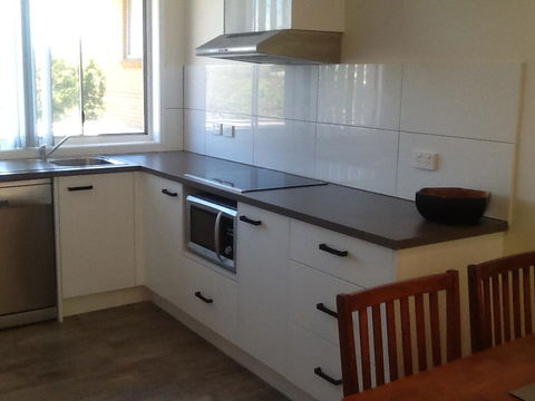 Narooma Golfers Lodge - Mackay Tourism 37