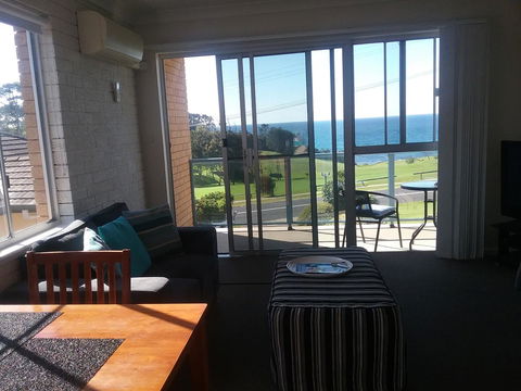 Narooma Golfers Lodge - Mackay Tourism 0