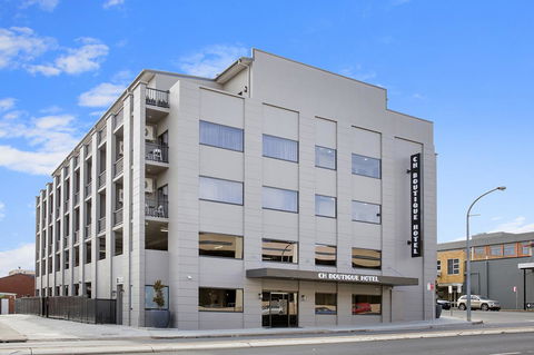 CH Boutique Hotel & Apartments, Ascend Hotel Collection - Mackay Tourism 4