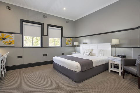 CH Boutique Hotel & Apartments, Ascend Hotel Collection - Mackay Tourism 23