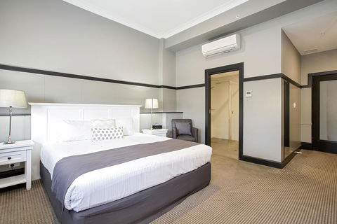 CH Boutique Hotel & Apartments, Ascend Hotel Collection - Mackay Tourism 22
