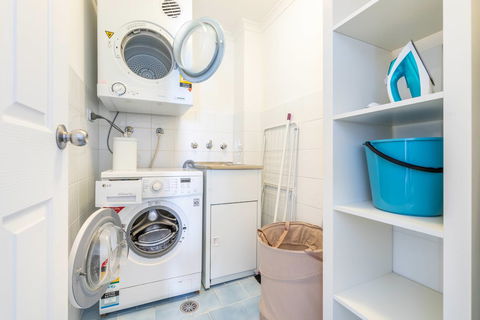 Apartments In Pyrmont - Mackay Tourism 1