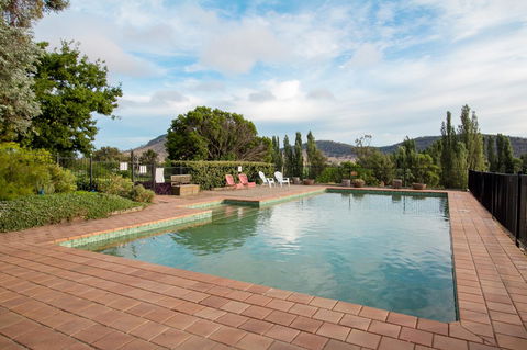 Stay In Mudgee The Grove, The Church, And Premium Private Homestead - Mackay Tourism 25