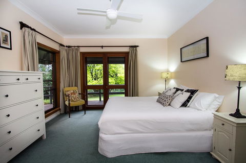 Stay In Mudgee The Grove, The Church, And Premium Private Homestead - Mackay Tourism 31