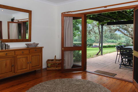 Stay In Mudgee The Grove, The Church, And Premium Private Homestead - Mackay Tourism 29