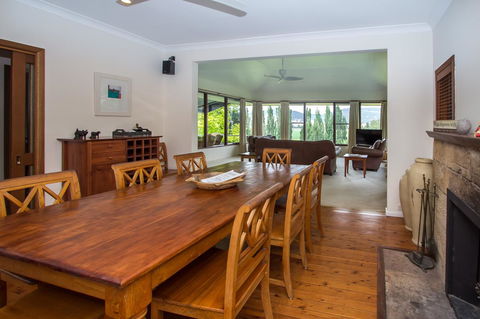 Stay In Mudgee The Grove, The Church, And Premium Private Homestead - Mackay Tourism 36