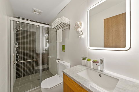 YEHS Hotel Sydney QVB - Mackay Tourism 41