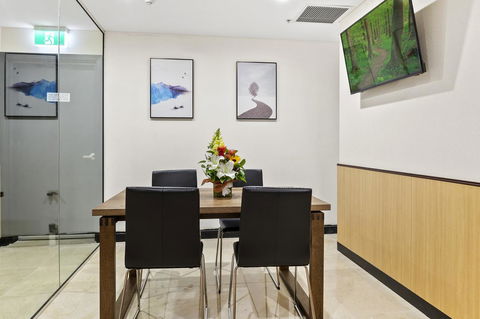 YEHS Hotel Sydney QVB - Mackay Tourism 17