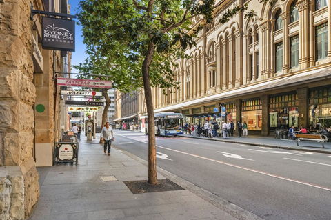 YEHS Hotel Sydney QVB - Mackay Tourism 4