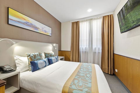 YEHS Hotel Sydney QVB - Mackay Tourism 20