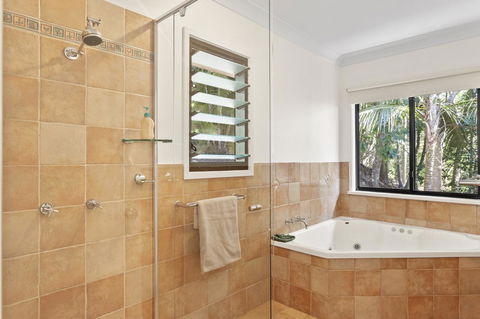 Byron Hinterland Villas - Mackay Tourism 30