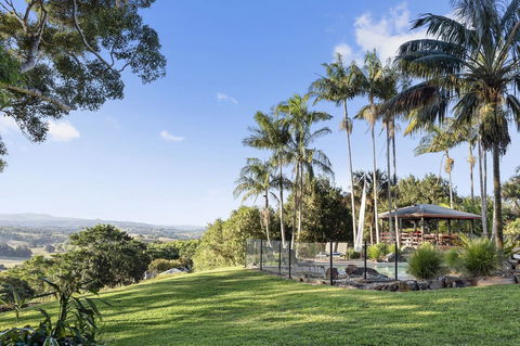 Byron Hinterland Villas - Mackay Tourism 15