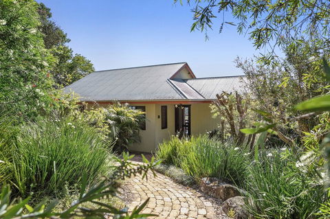 Byron Hinterland Villas - Mackay Tourism 27