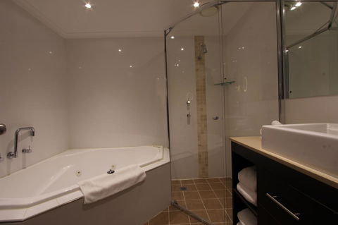 Crowne Plaza Hawkesbury Valley, An IHG Hotel - Mackay Tourism 10