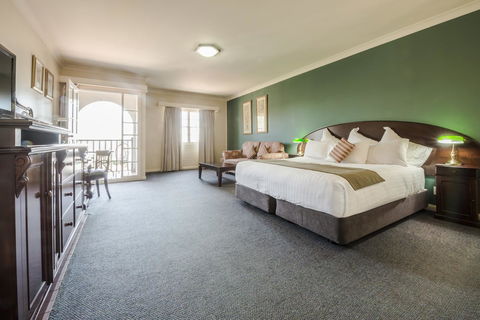 Crowne Plaza Hawkesbury Valley, An IHG Hotel - Mackay Tourism 22