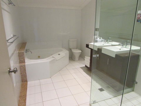 Crowne Plaza Hawkesbury Valley, An IHG Hotel - Mackay Tourism 14