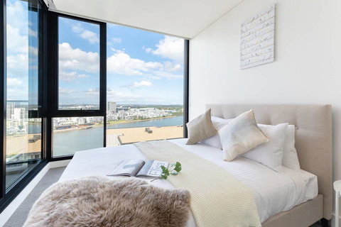 Japanese Style Waterfront Apt Wt Rooftop Pool - Mackay Tourism 15