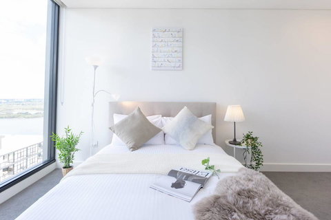 Japanese Style Waterfront Apt Wt Rooftop Pool - Mackay Tourism 8