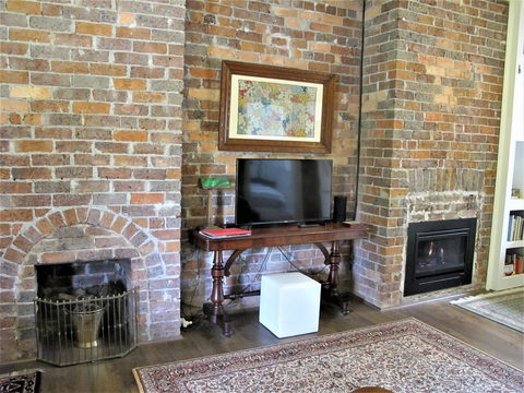 Apple Tree Cottage - Mackay Tourism 16