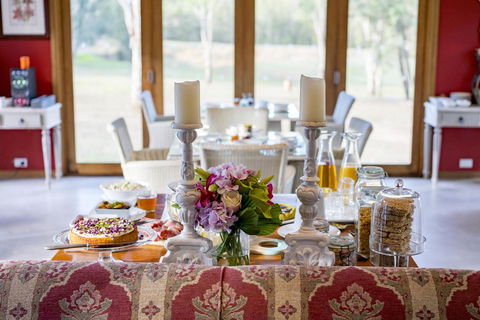 Thistle Hill Guesthouse - Walk To Many Wineries And Restaurants - Mackay Tourism 20