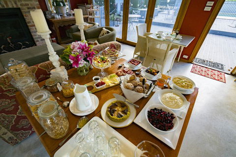 Thistle Hill Guesthouse - Walk To Many Wineries And Restaurants - Mackay Tourism 23