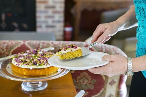 Thistle Hill Guesthouse - Walk To Many Wineries And Restaurants - Mackay Tourism 2