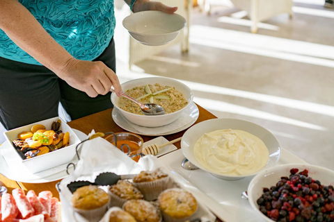 Thistle Hill Guesthouse - Walk To Many Wineries And Restaurants - Mackay Tourism 11