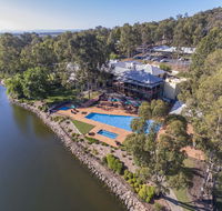 Oaks Cypress Lakes Resort - Mackay Tourism