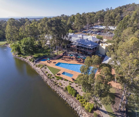 Oaks Cypress Lakes Resort - Mackay Tourism 0