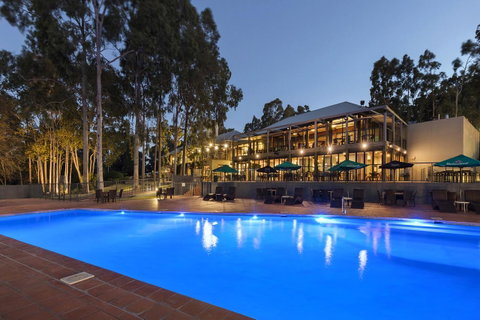 Oaks Cypress Lakes Resort - Mackay Tourism 29