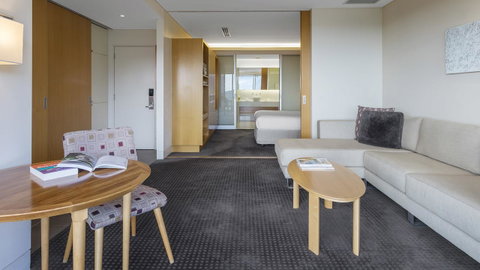Oaks Cypress Lakes Resort - Mackay Tourism 16