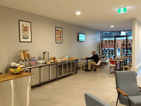 BreakFree On Broadway Sydney, An Accor Hotel - Mackay Tourism 1