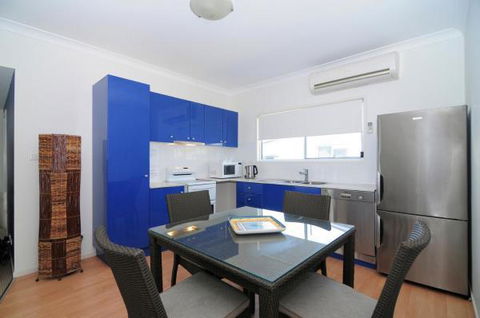 Huskisson Holiday Motel Cabins - Mackay Tourism 26