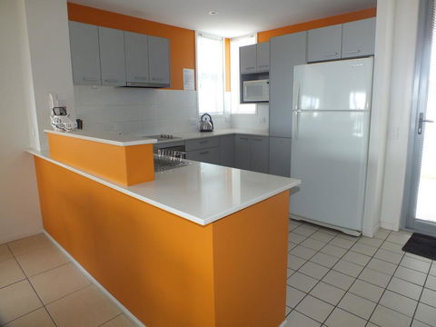 Pacific Marina Apartments - Mackay Tourism 19