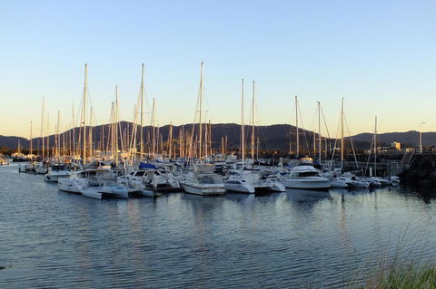 Pacific Marina Apartments - Mackay Tourism 21