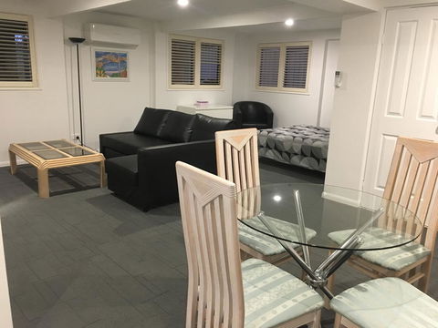 Arena Blanca Studio Apartment - Mackay Tourism 10