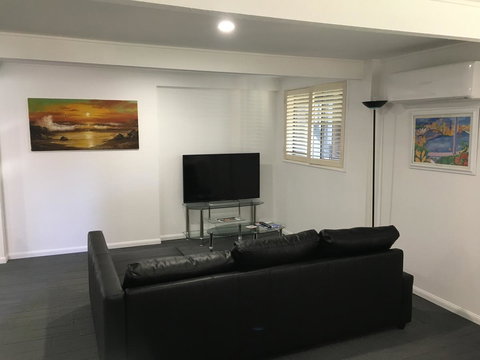 Arena Blanca Studio Apartment - Mackay Tourism 7