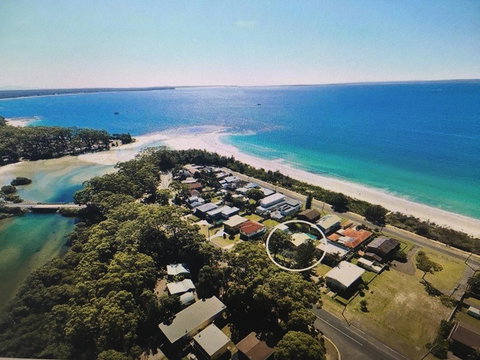 Arena Blanca Studio Apartment - Mackay Tourism 0