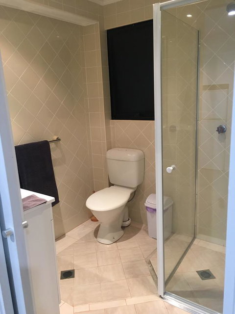 Arena Blanca Studio Apartment - Mackay Tourism 5