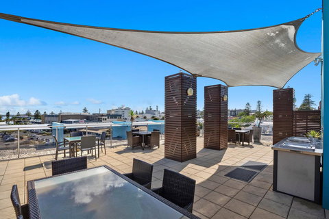 Mantra Quayside Port Macquarie - Mackay Tourism 6