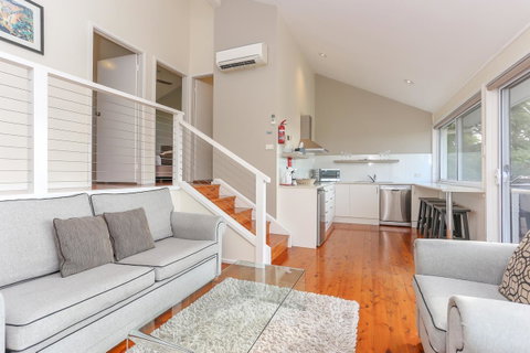 Wine Country Villas - Mackay Tourism 32