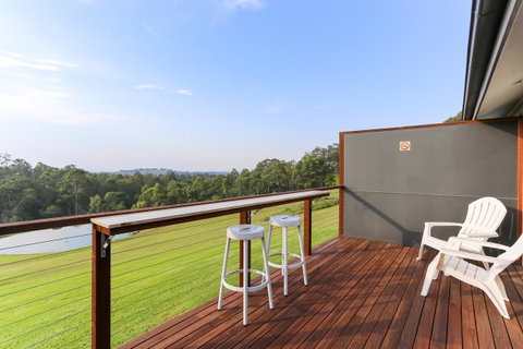 Wine Country Villas - Mackay Tourism 24