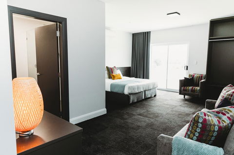 Coniston Hotel Wollongong - Mackay Tourism 29