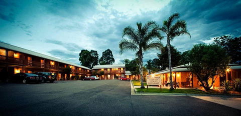 Bega Downs Motor Inn - Mackay Tourism 0