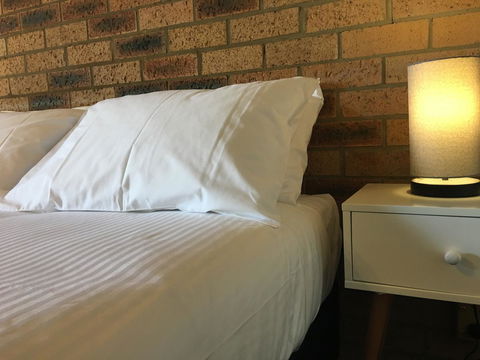 Bega Downs Motor Inn - Mackay Tourism 7