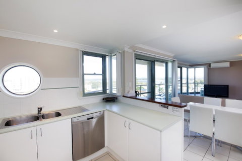 Sails Apartments - Mackay Tourism 2