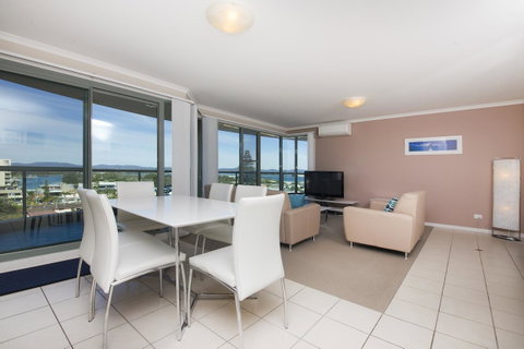 Sails Apartments - Mackay Tourism 4
