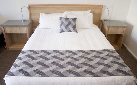 Albury Paddlesteamer Motel - Mackay Tourism 33